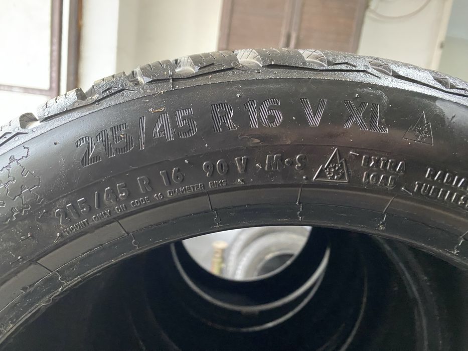 4xAnvelope iarna 215 45 16 Continental