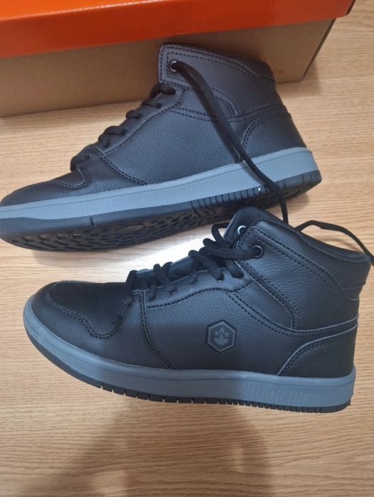 Vand ghete iarna Lumberjack