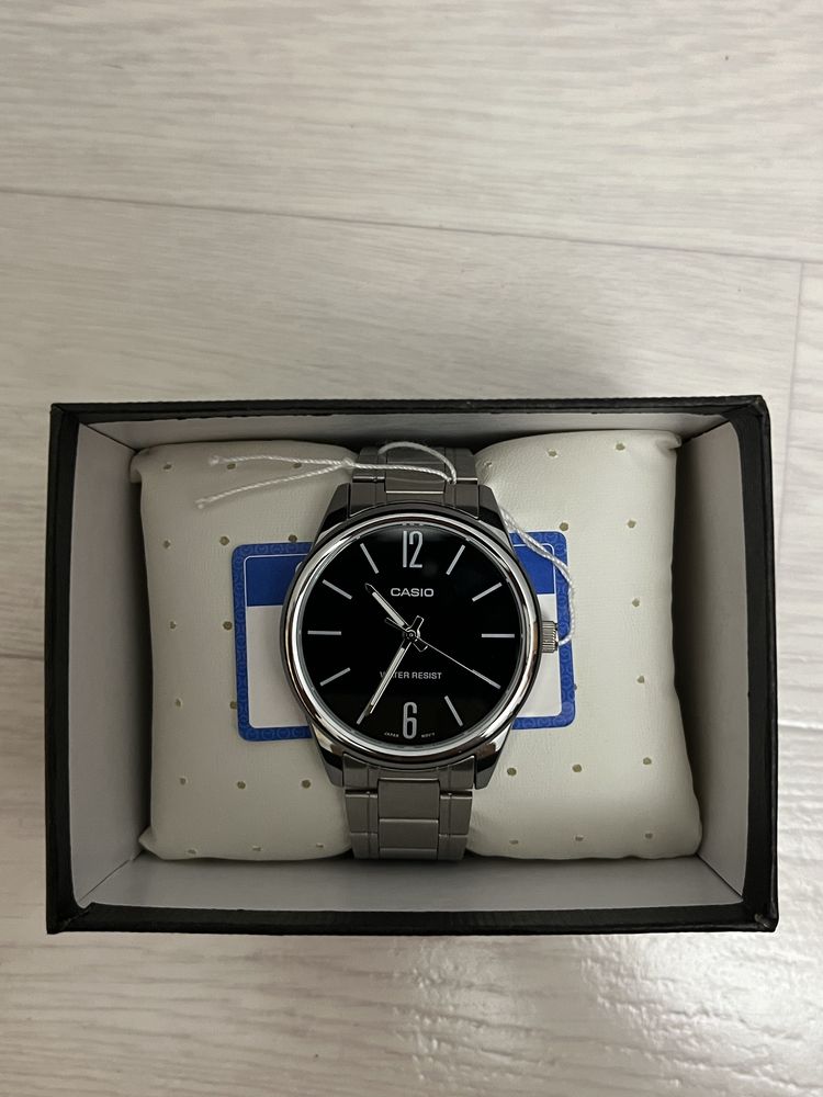 Часы Casio MTP