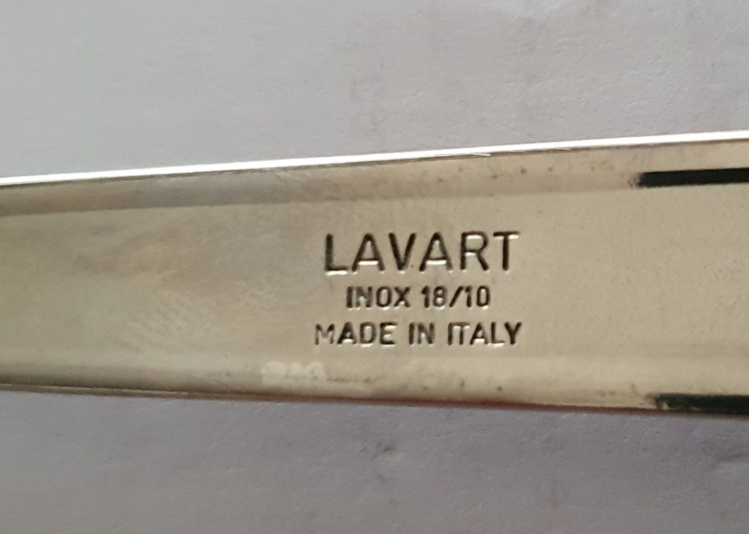 Set tacamuri inox Lavart - Italia