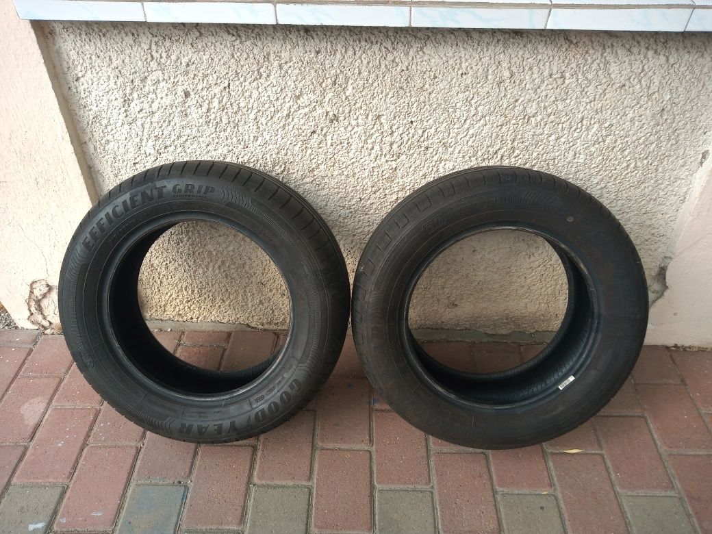 Vând anvelope 215/60 R16 Goodyear Efficientgrip