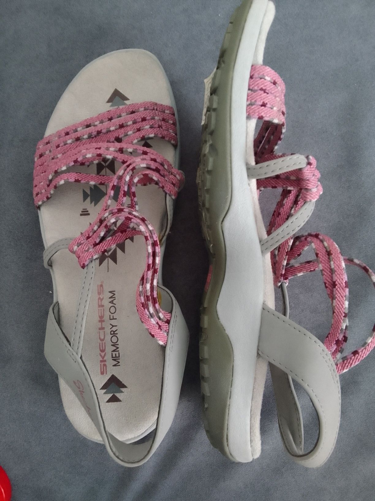 Сандалии Skechers