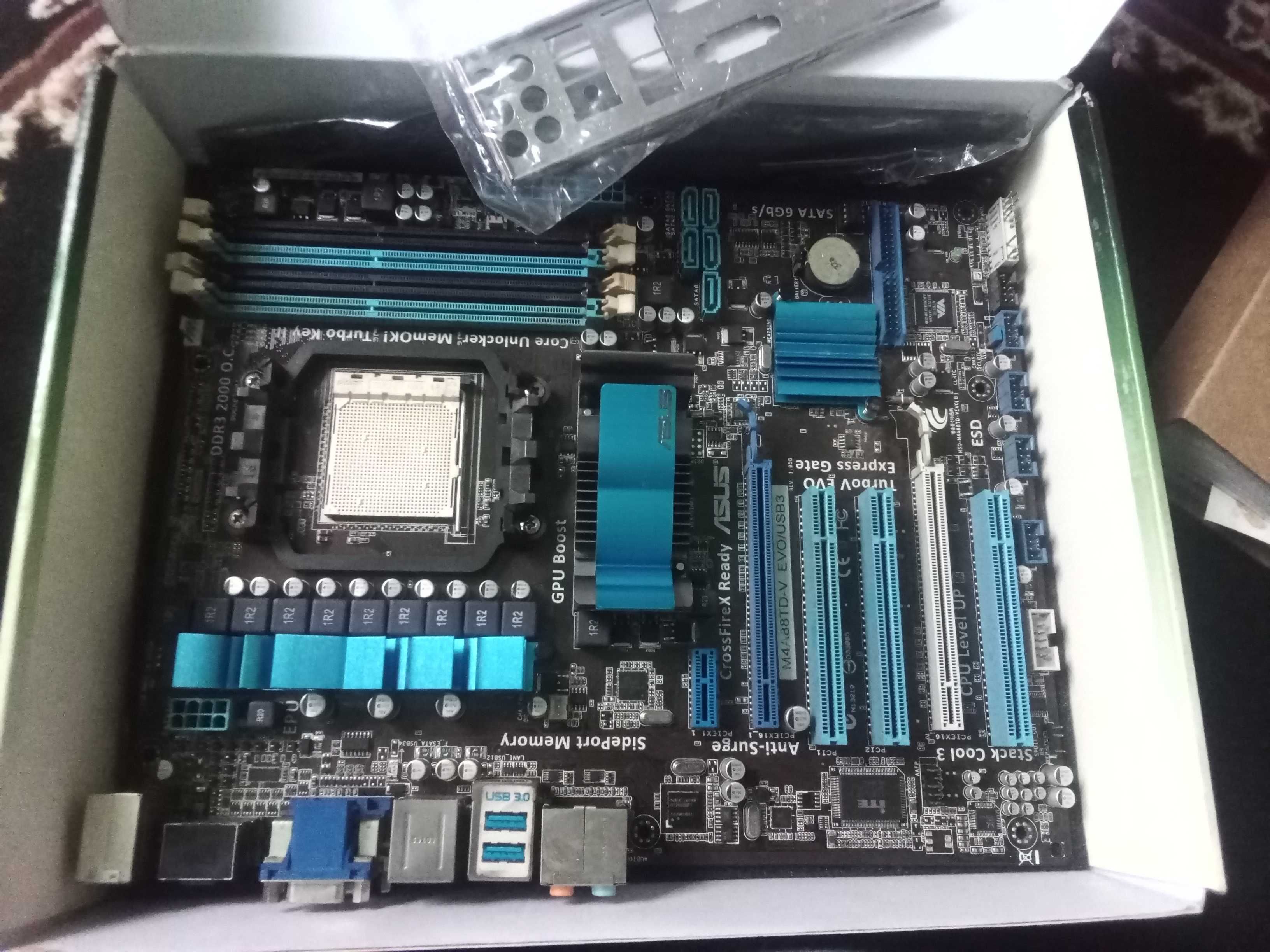 Placa baza M4A88TD-V EVO/USB3