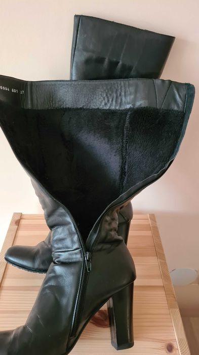 Дамски кожени ботуши Baracuda и кожени сандали Roberto Venuti