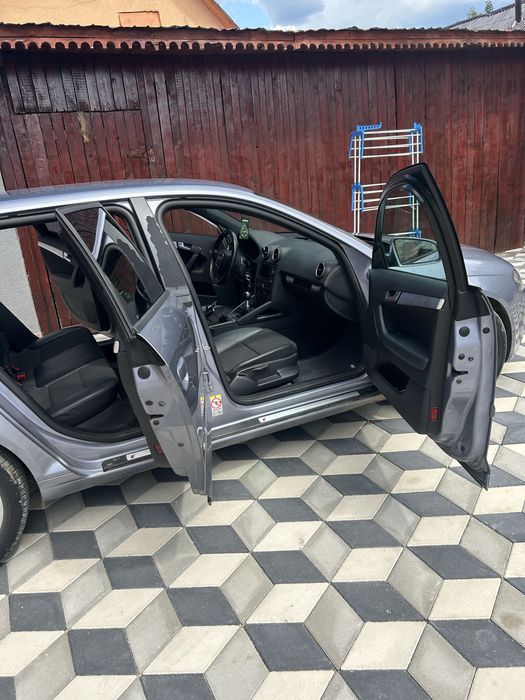 Vând Audi A3 8p