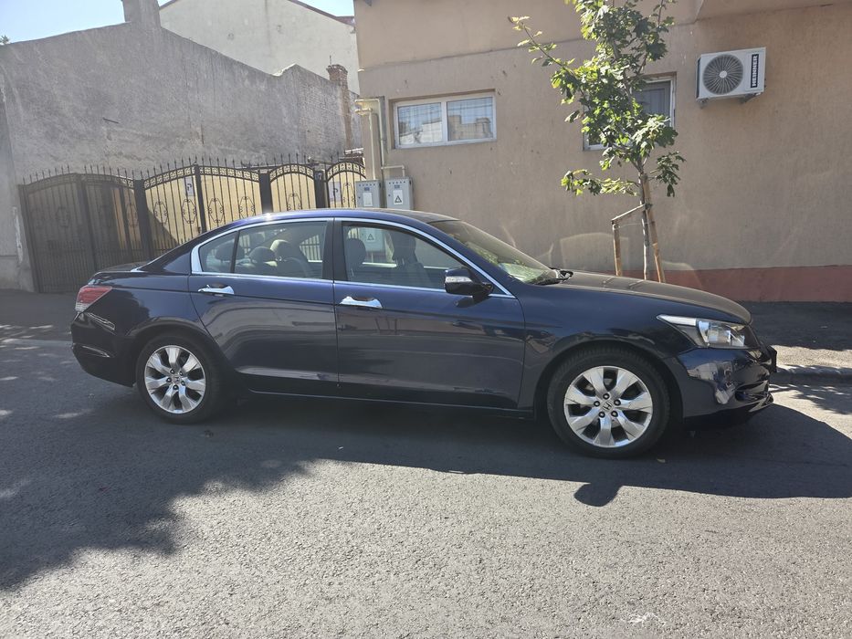 Honda Accord 2.4 i-VTEC | Automată | Piele | GPL | Revizii la zi