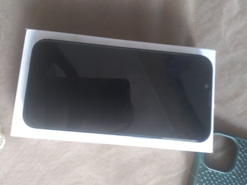 Ipxone 13 bir qo‘l o‘zim ishlatkanman