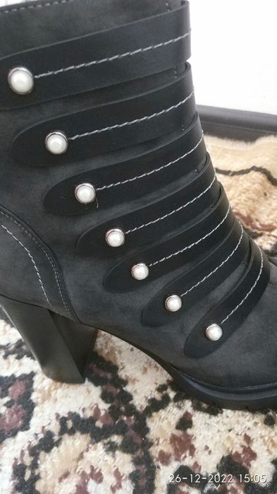 нови дамски боти