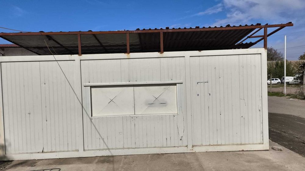 Vand containere echipate bucatarie