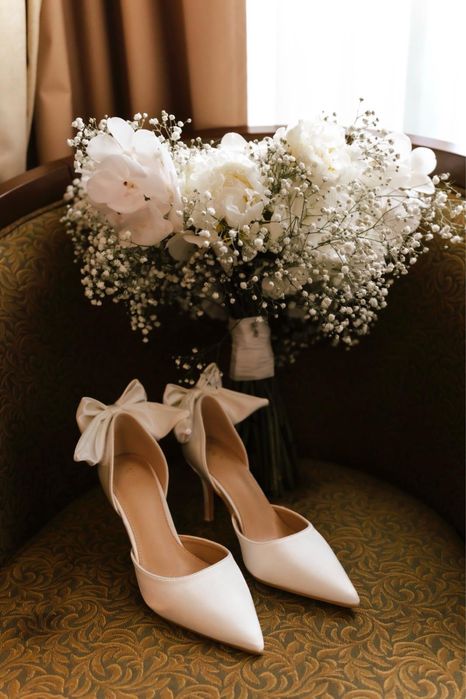 Pantofi Albi Mireasa