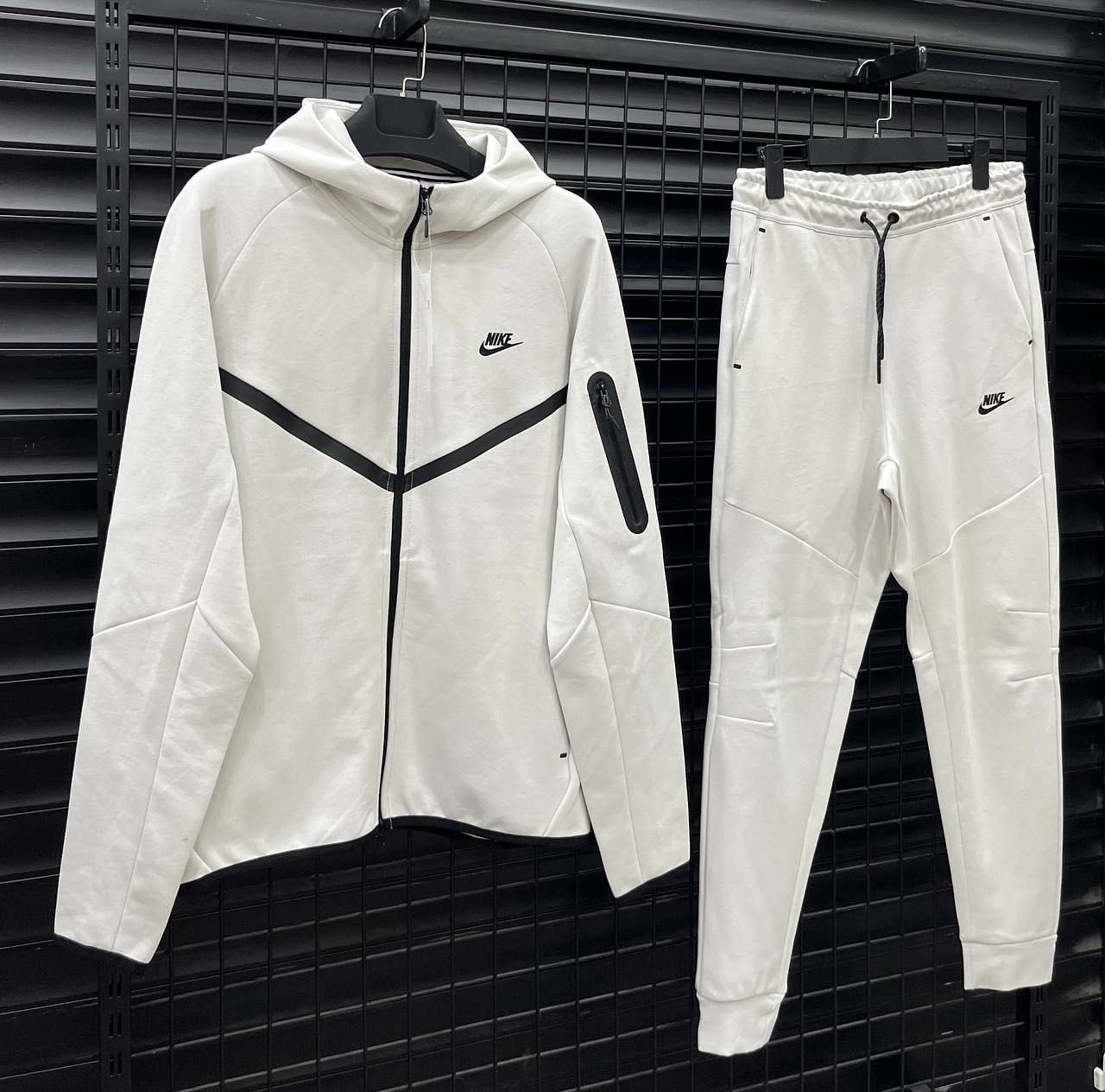 nike tech fleece