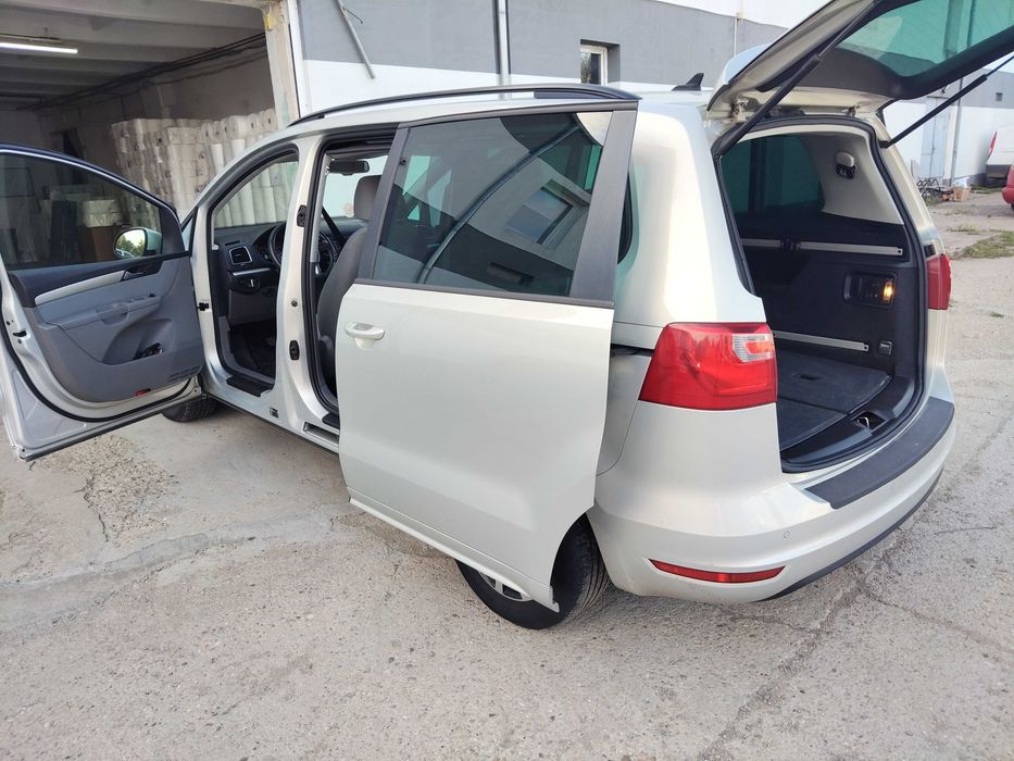 Seat Alhambra 2012