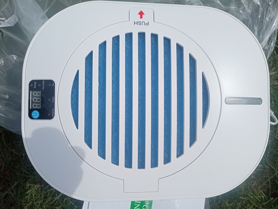 Dezumidificator  de cameră