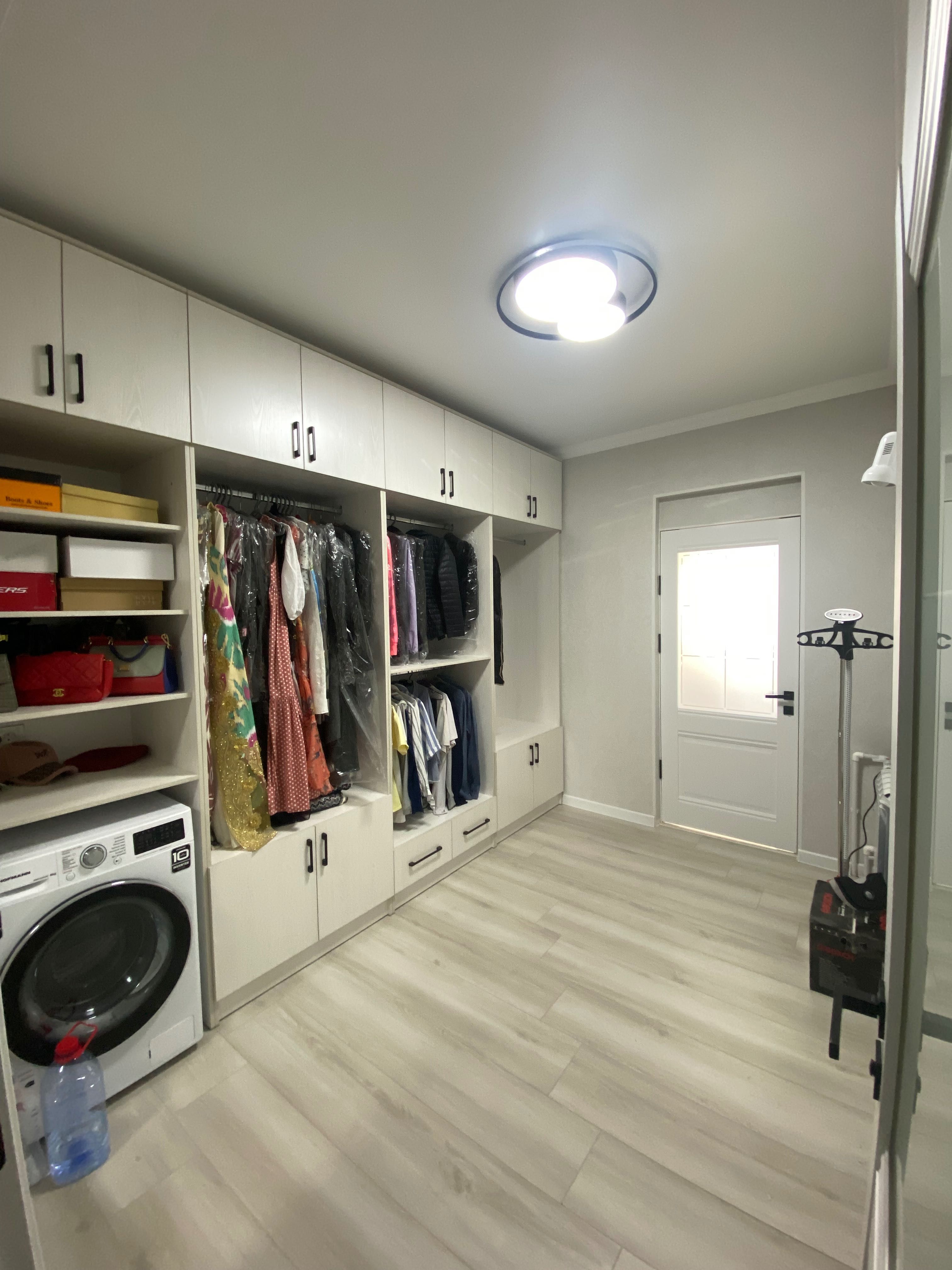 Продаётся 4-комнатная квартира 120 м² с мебелью и техникой!М.Горький