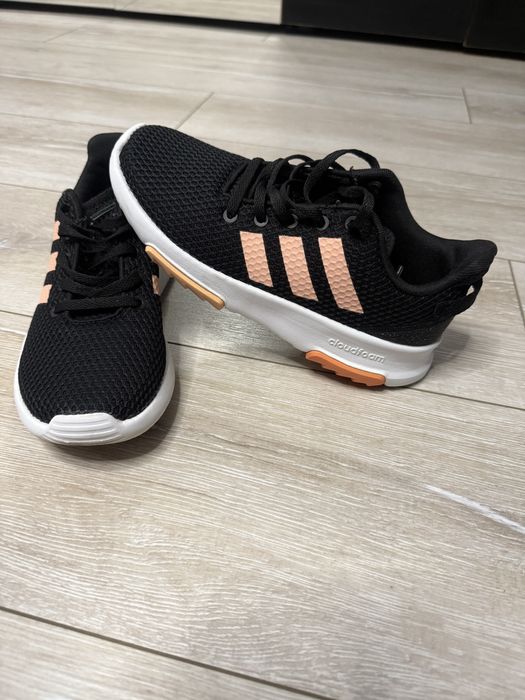 Дамски маратонки Adidas