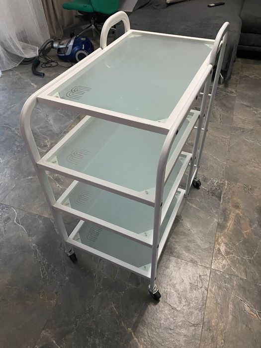 Ucenic profesional cosmetic/medical