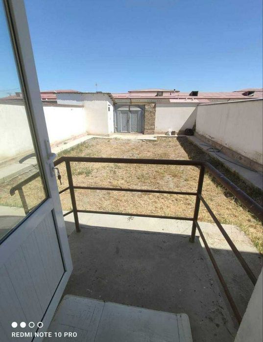 Сдается коттедж 2 соток имеется 3 комнат Ориентир Битонка