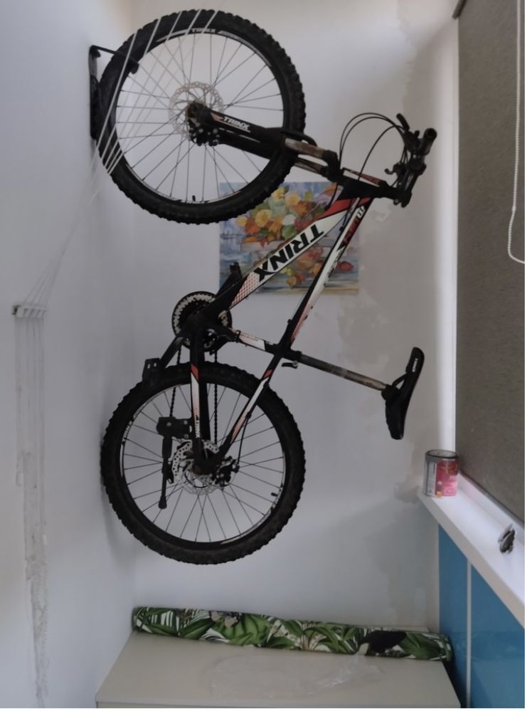 Кронштейн для хранения велосипеда