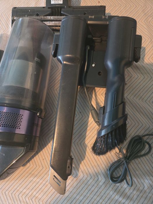 Aspirator samsung pe baterii