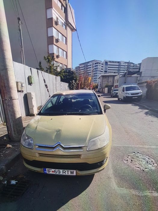 Vând Citroen c4 verde 1.6 benzina 2006
