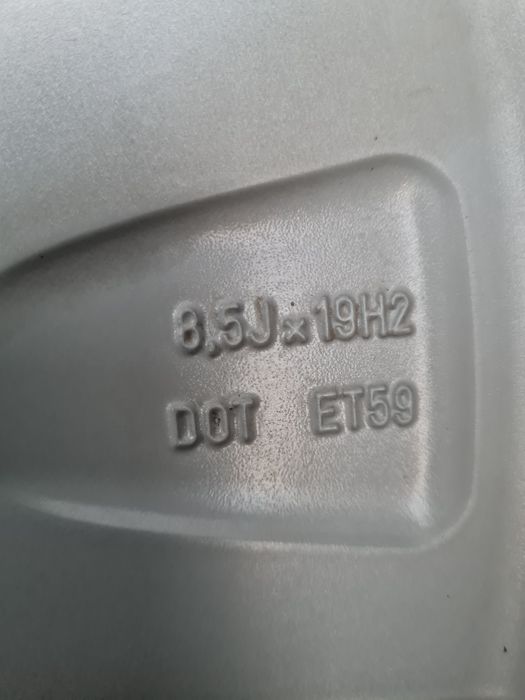 Оригинални джанти за ФОЛКСВАГЕН ТОУАРЕГ VW TOUAREG R19 5x130 ET59 8.5J