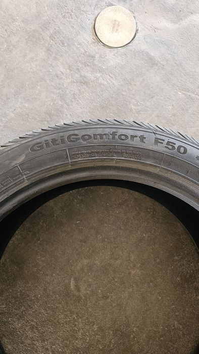 255/50/20 Giti Comfort F50