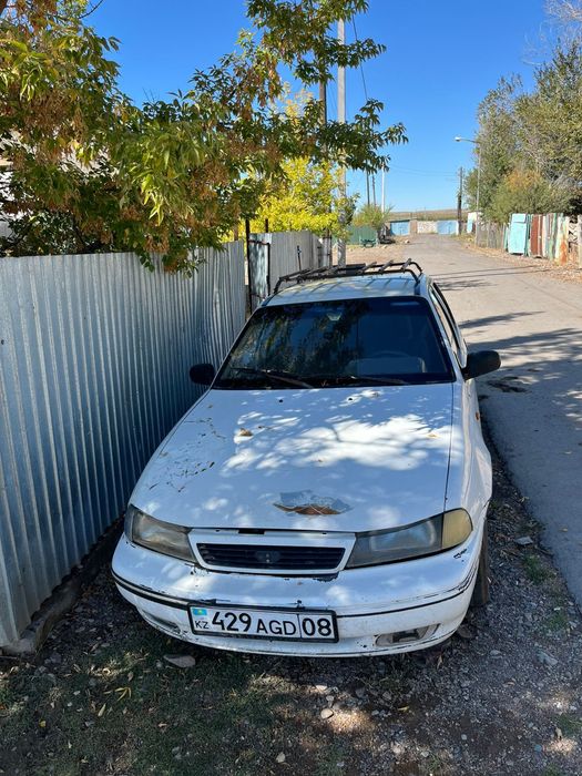 Нексия 1,5 сатылады