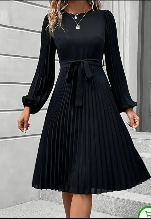 Rochie eleganta cu mâneci lungi