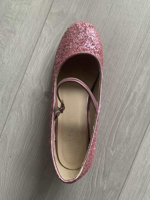 Обувки, брокатени, 37