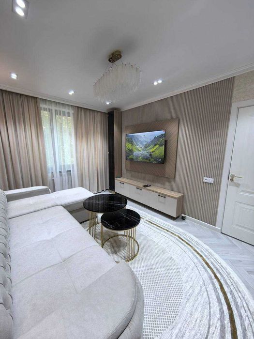 Анхор Речка Продается 1 комнатная 30м², метро Космонавтов, ЦЕНТР