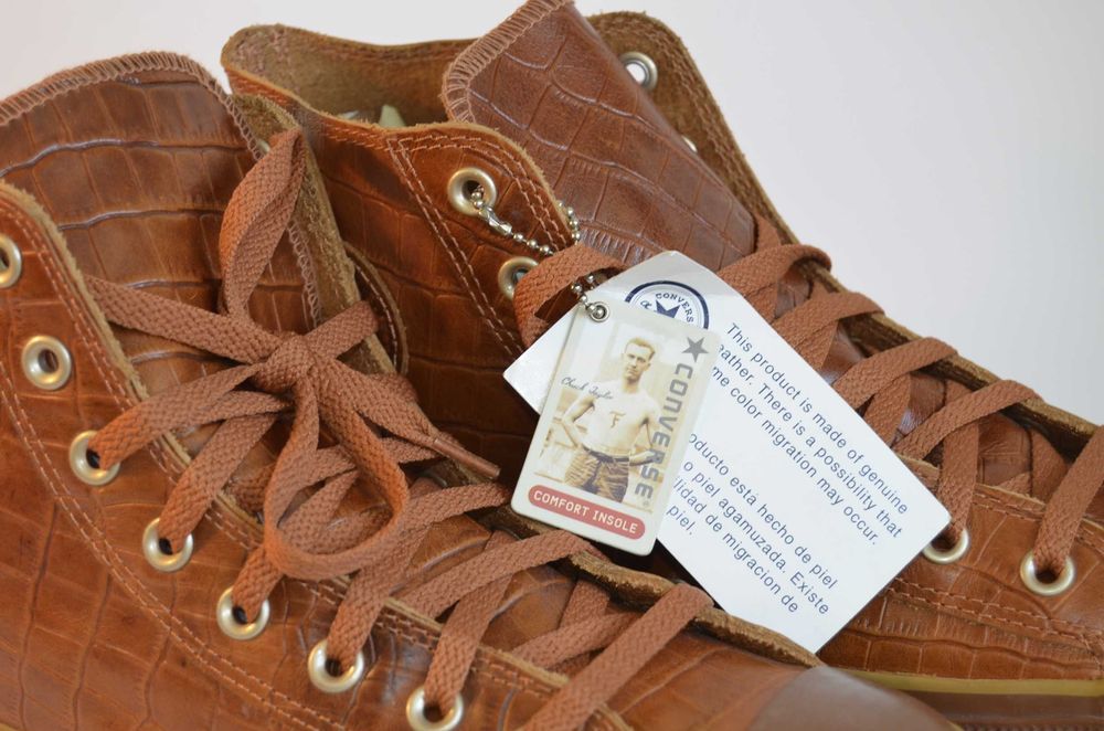 Продавам оригинални Converse Chuck Taylor All Star – лимитирана серия!