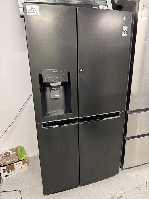 Frigider side-by-side LG GSS6871MC