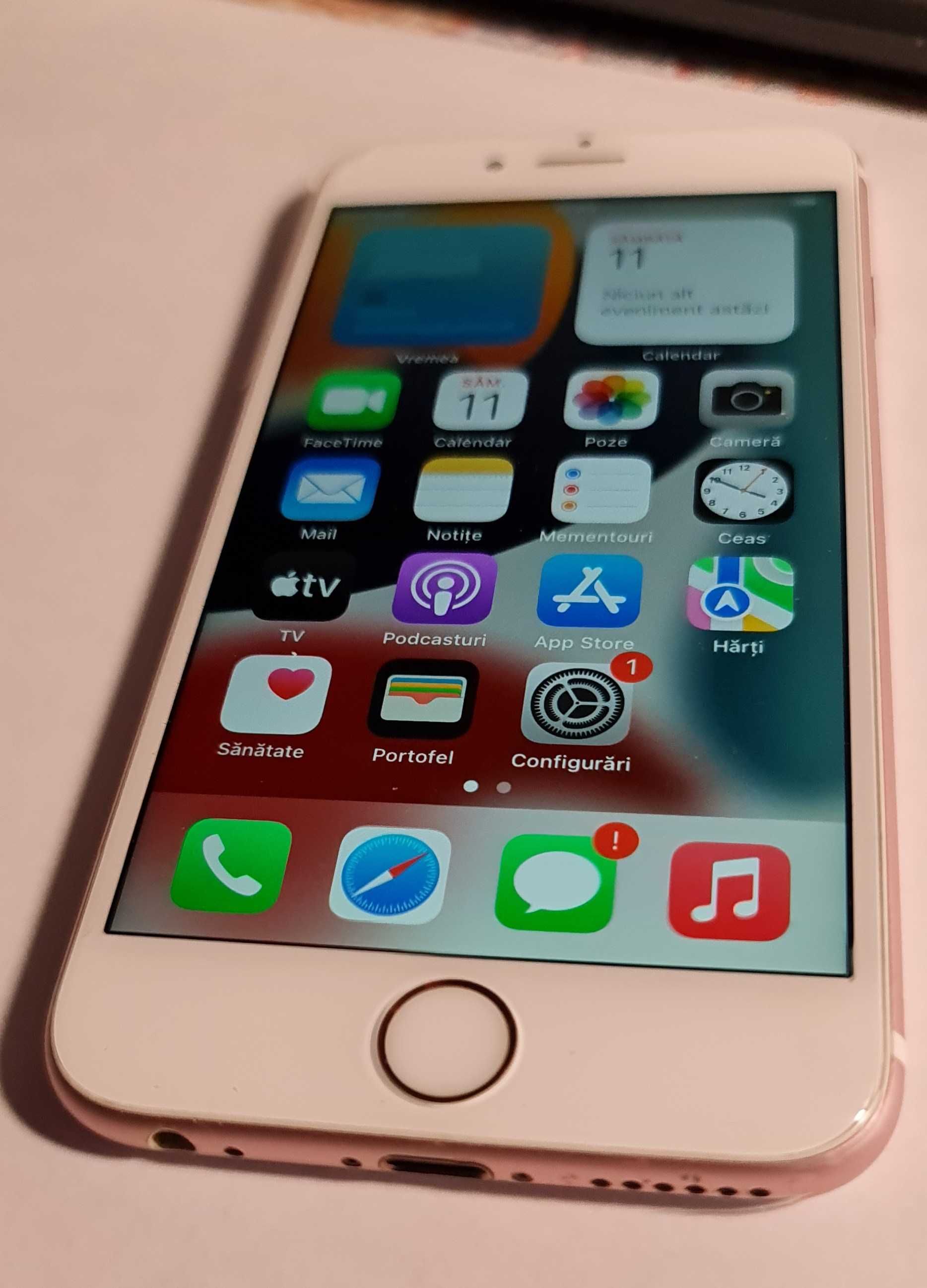 Vand schimb Iphone 6s Rose Gold  64 gb