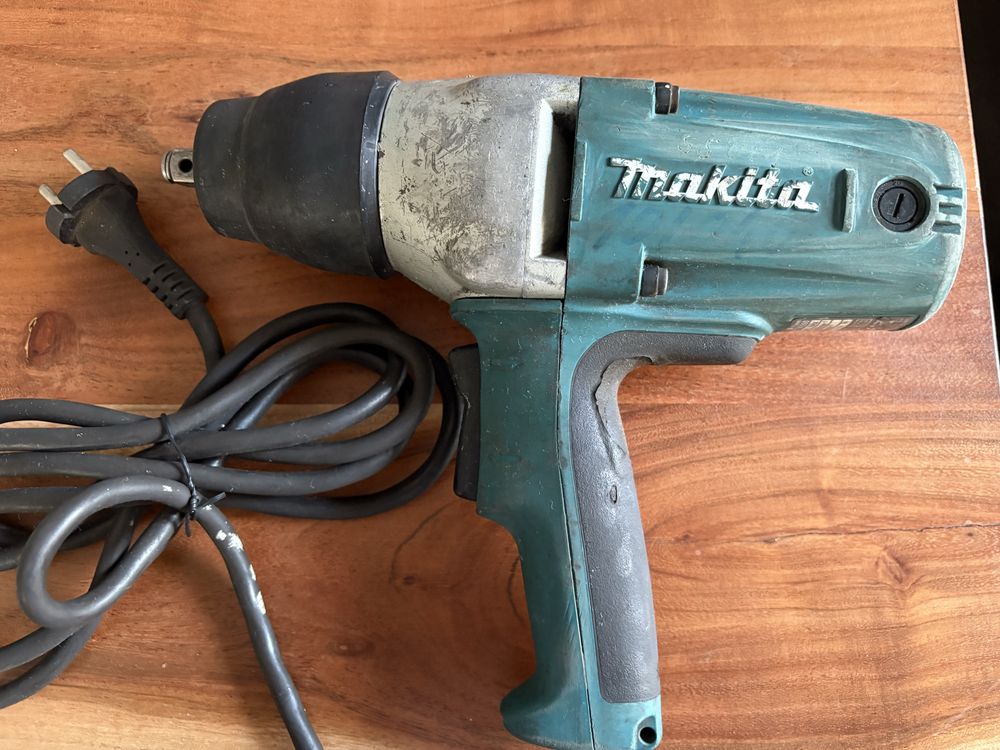 Ударен Гайковерт Makita TW 0350