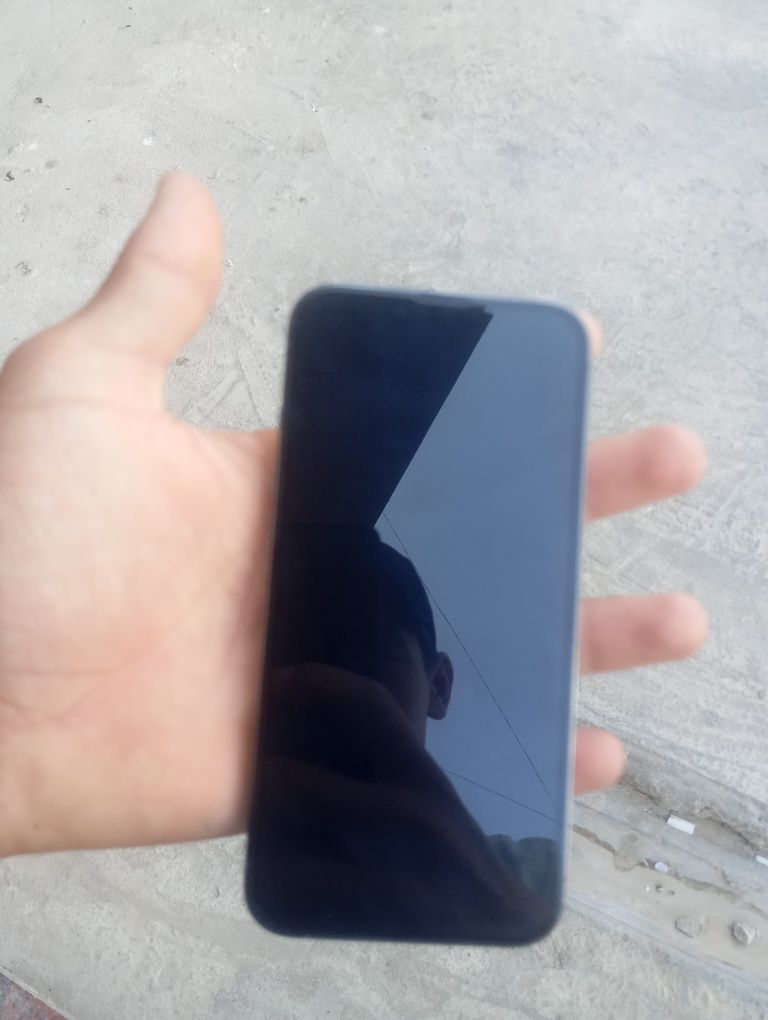 iPhone 13 pro kafolatlangan