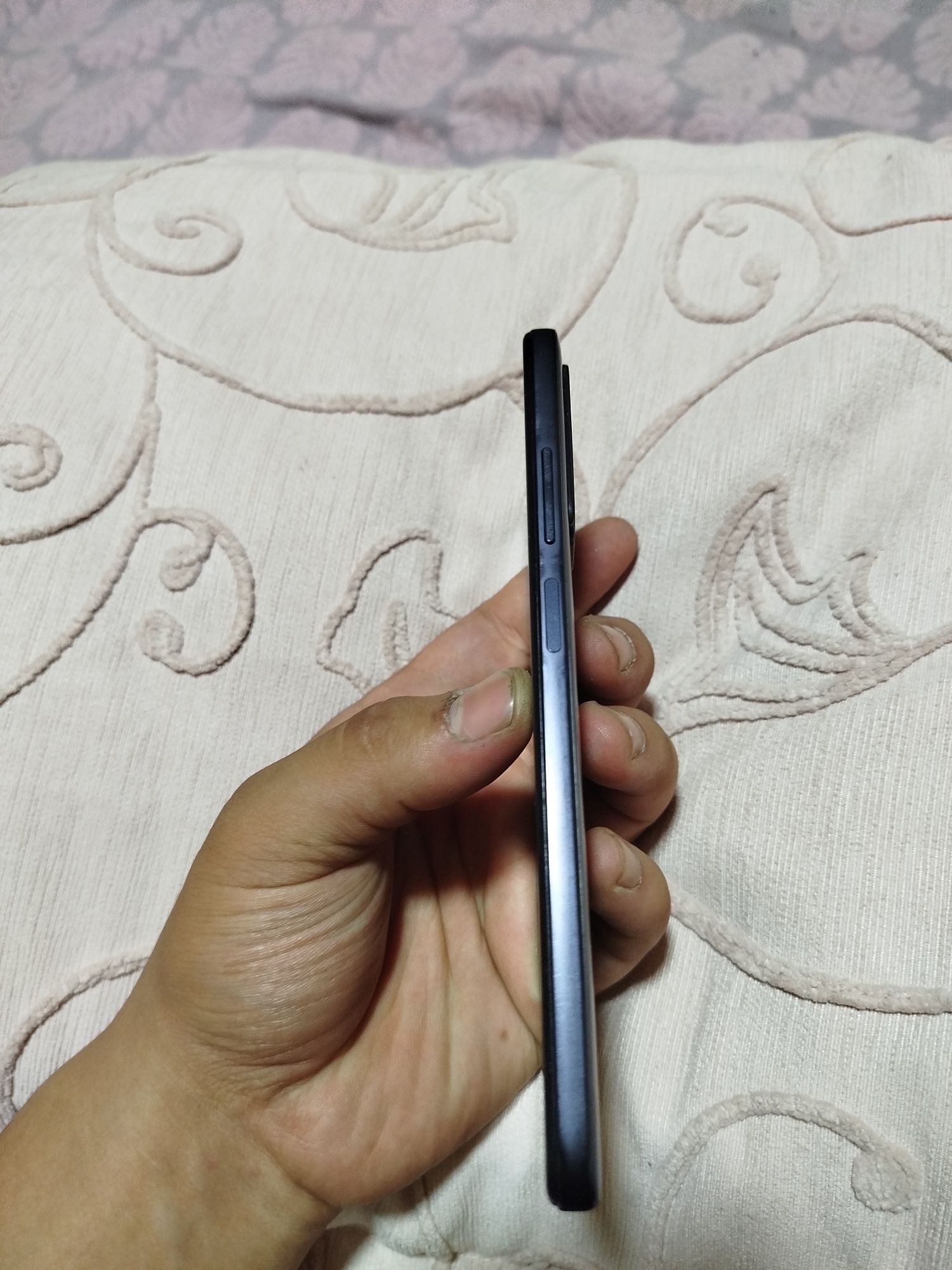 Redmi not 11 sotiladi.