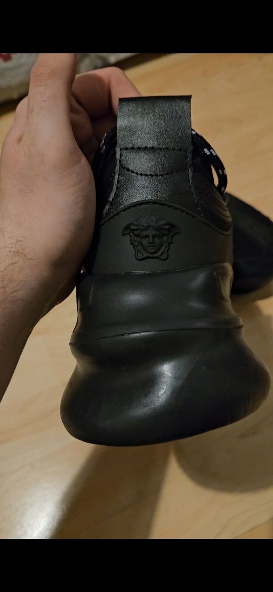 Versace Chain Reaction Full Black [40, 41, 42, 43]