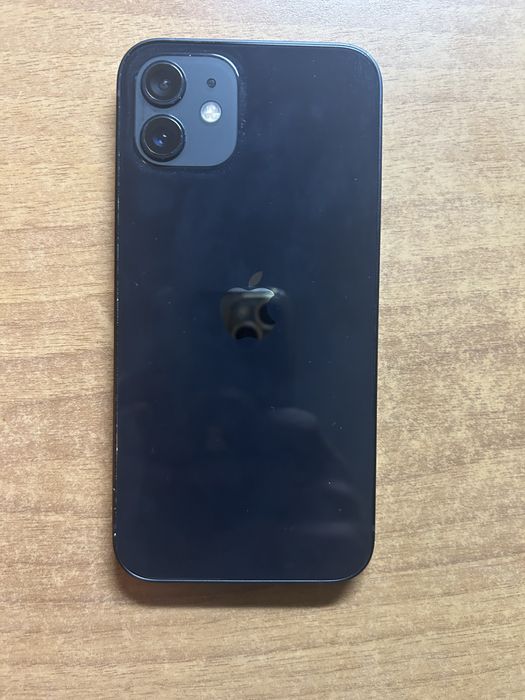 Iphone 12 64gb 84% baterie