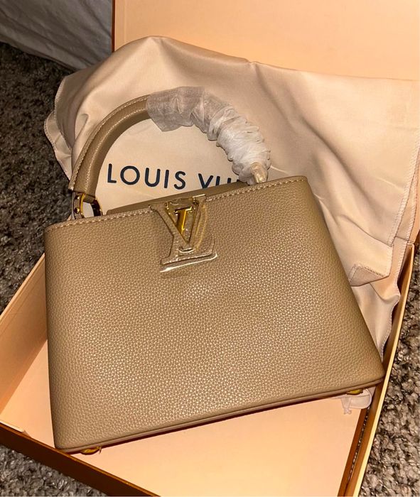 Geanta Louis Vuitton Capucines pe comanda piele naturala