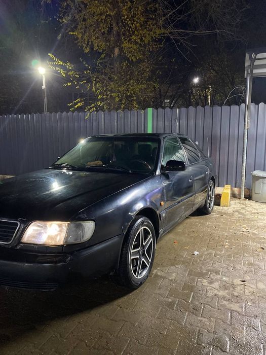 Продам Ауди А6 с4 переходка