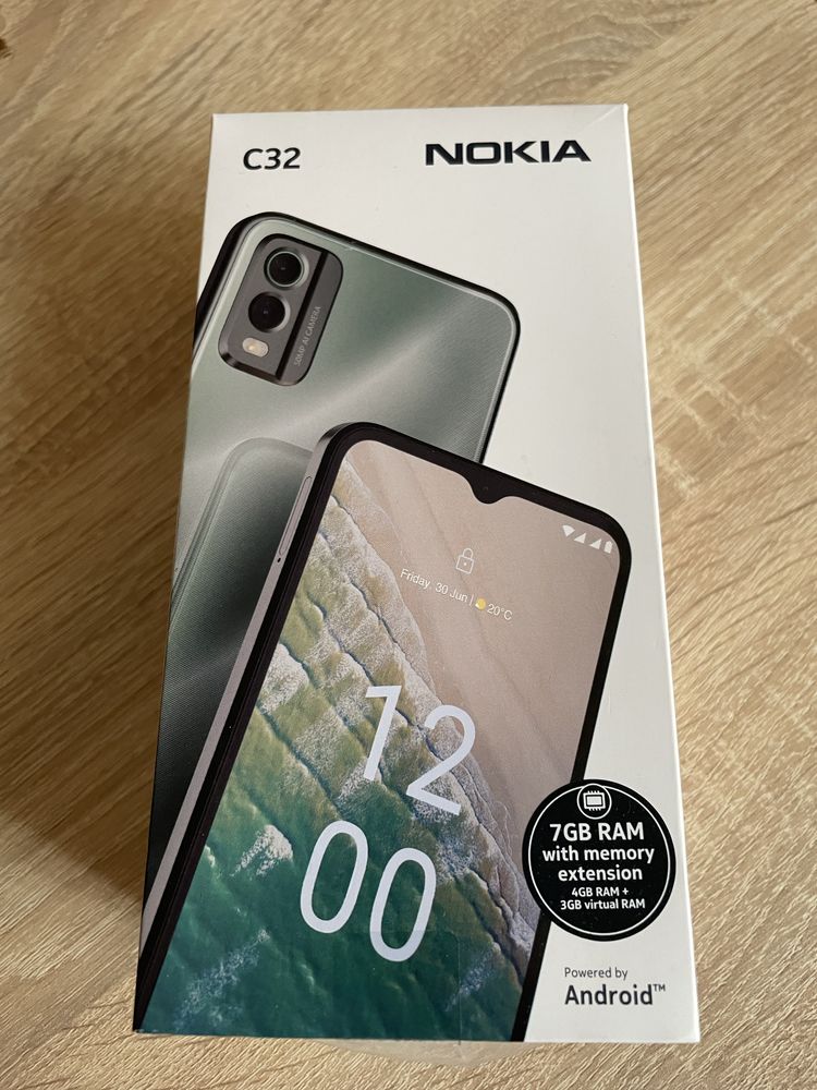 Nokia C32 Чисто нов!!!