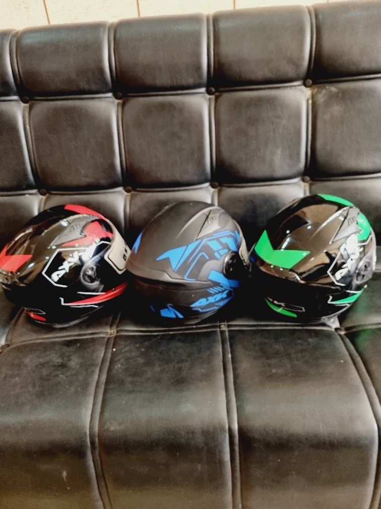 Motoga kaskalar sotiladi