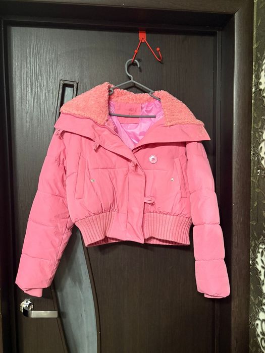 Куртка в отличном состоянии