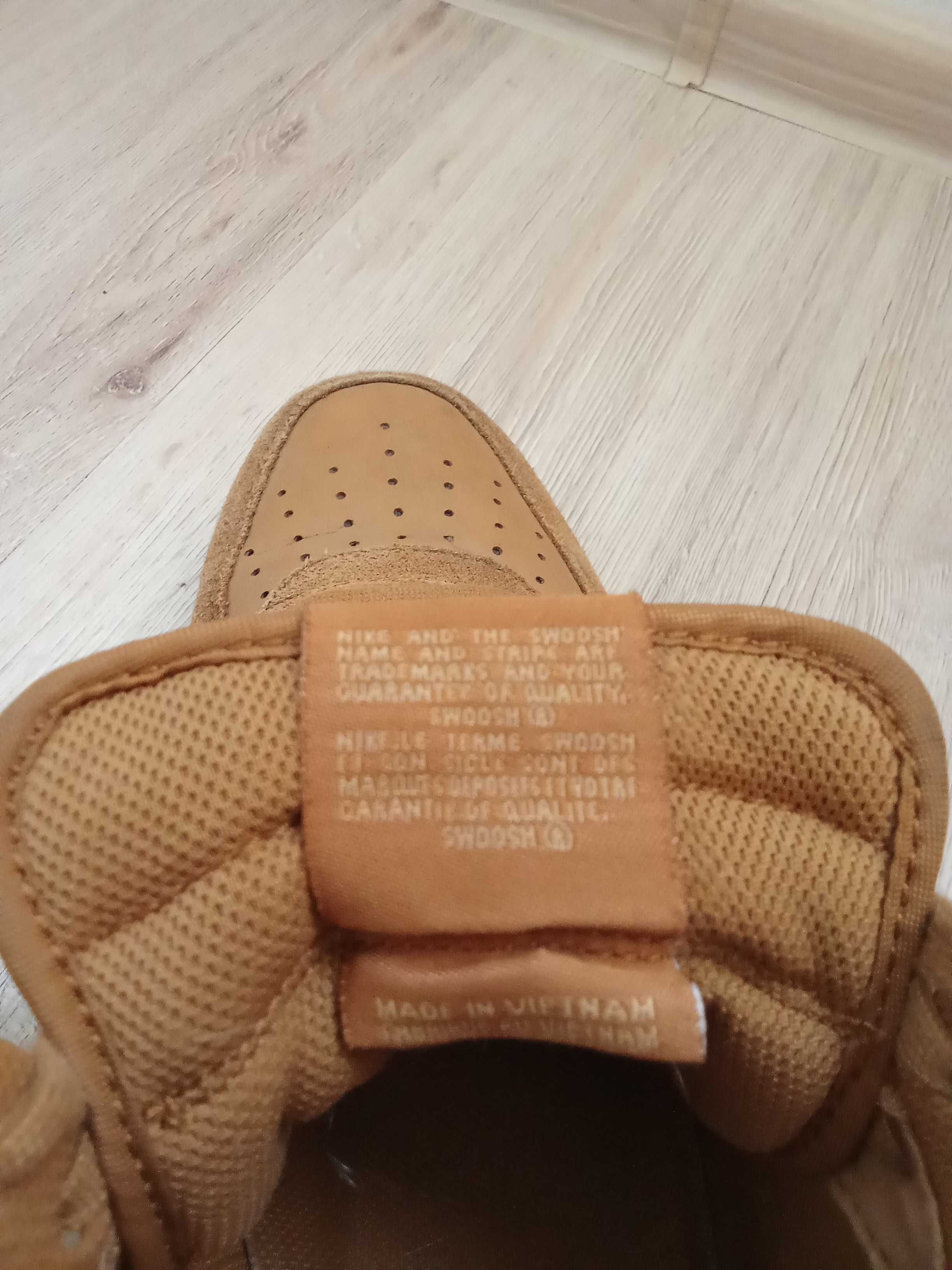 Оригинални мъжки маратонки Nike Air Force 1 High – номер 45