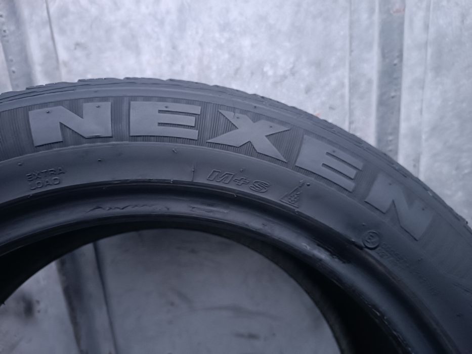 255/50/19 Nexen .