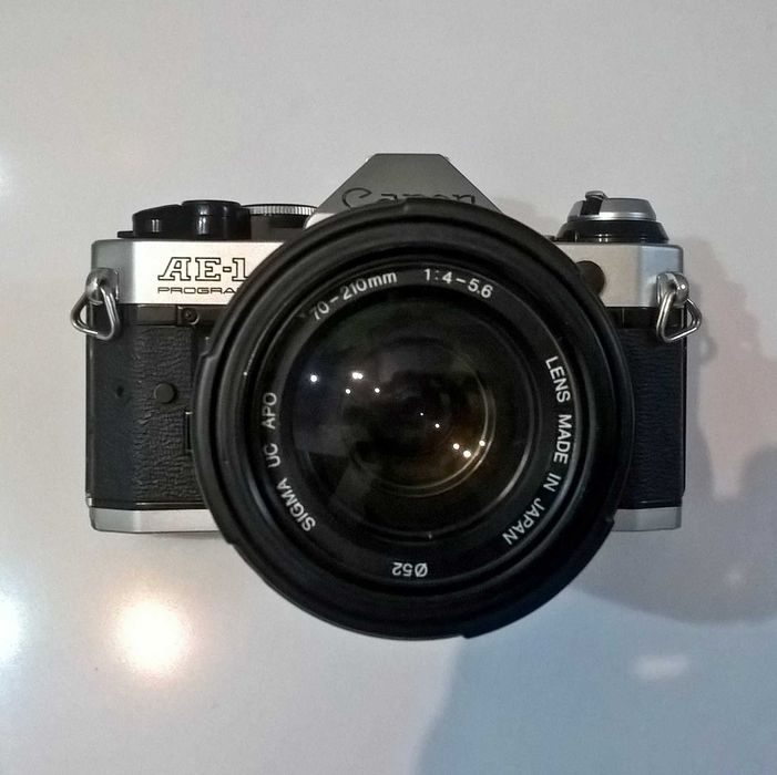 Canon AE-1 program functional vintage colectie pe film