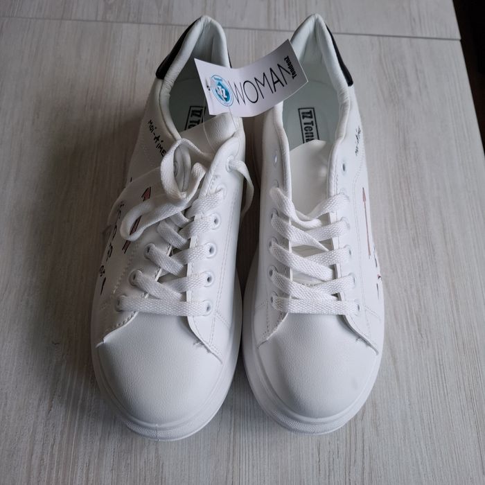 Дамски обувки 39 номер