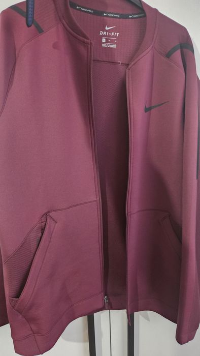 Jacheta Nike pro- marimea M-L