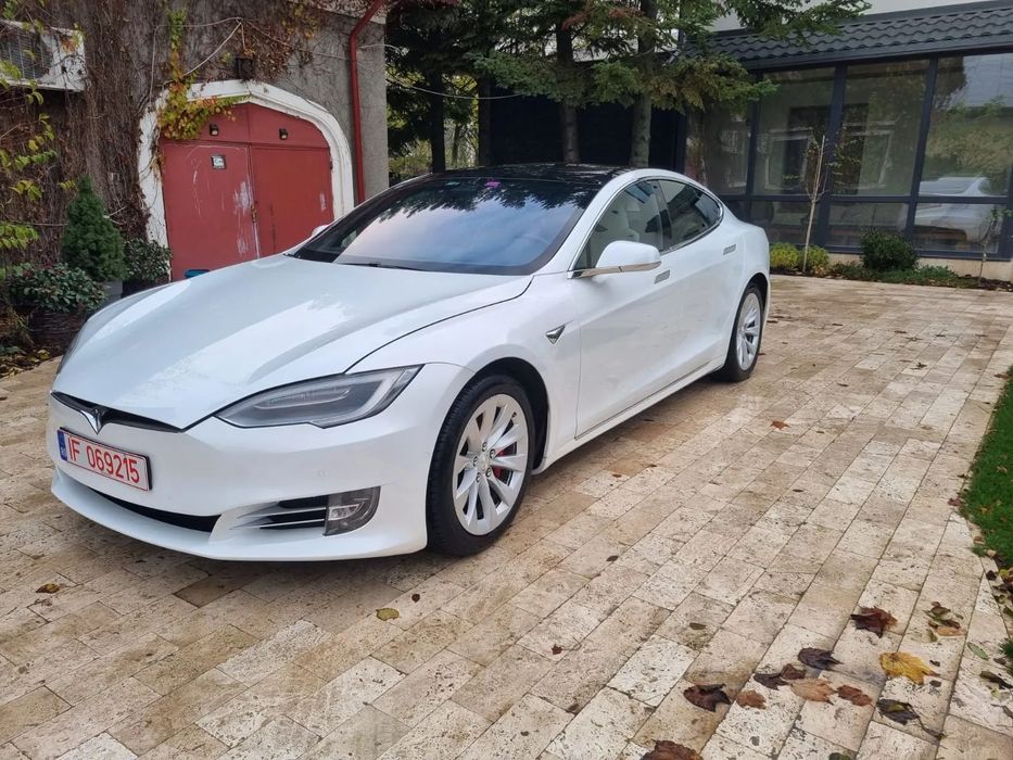 Tesla Model S Tesla Model S Performance 796 CP 38850 Euro plus TVA