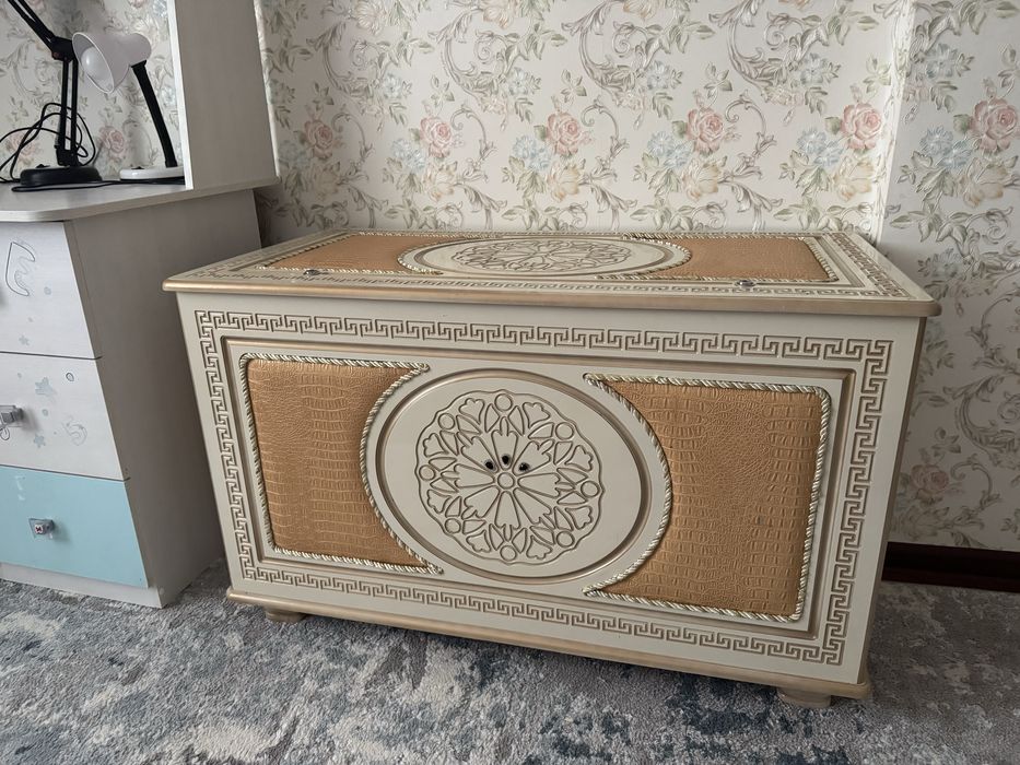 Продам сундук для вещей